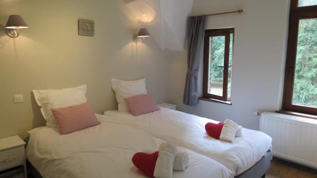 Gite Incontournable Avec Sauna Et Piscine Dans Un Petit Paradis Du Barbant Wallon Villers-la-Ville Exteriör bild
